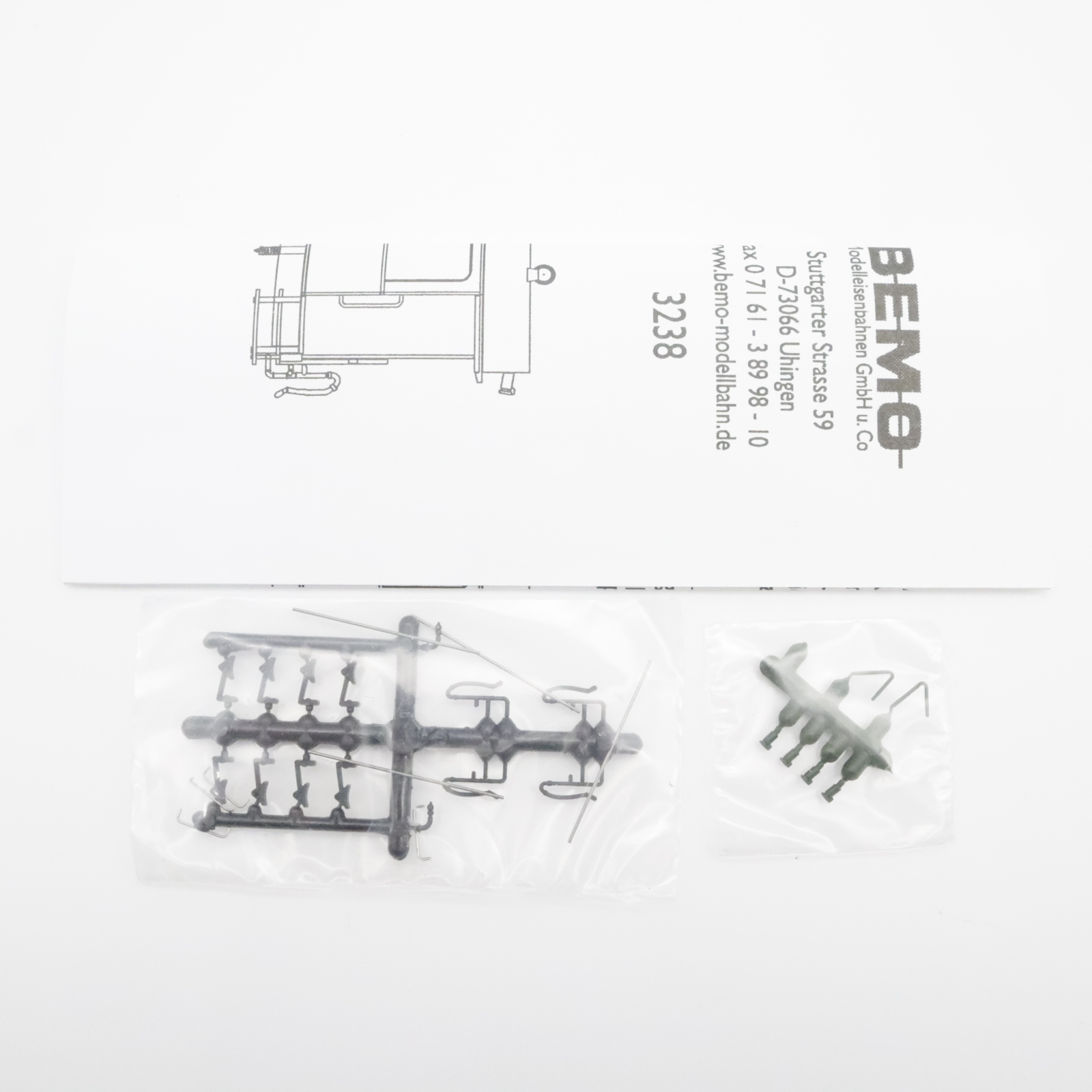 Bemo 3238 121 (6) Bemo 3238 121 RhB B 2081 Personenwagen – Bild 6