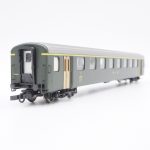 Liliput L334945 BLS Personenwagen 1.Klasse – Bild 3