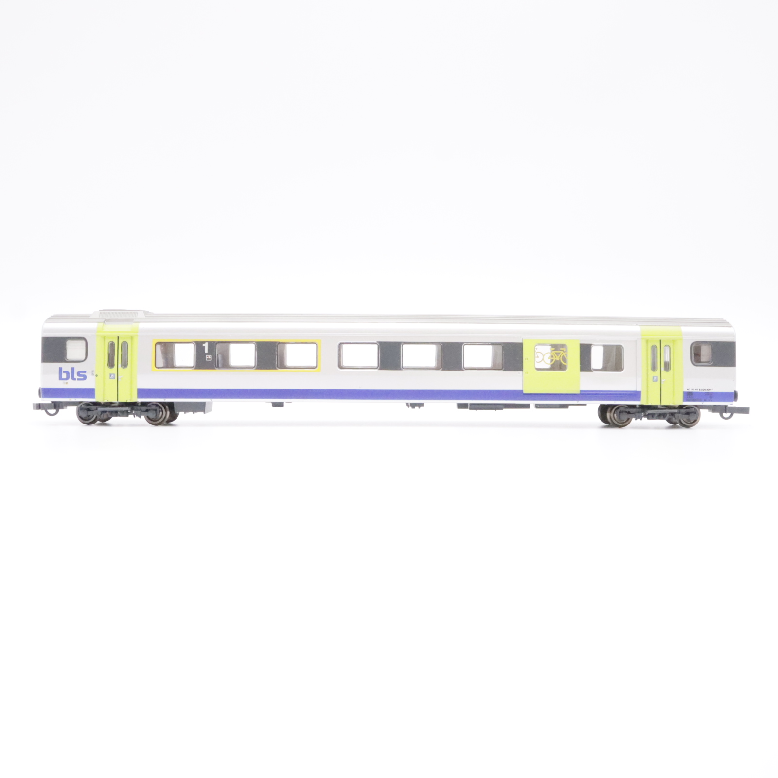 Liliput L388994 (2) Liliput L388994 BLS Personenwagen EW III AD 2.Kl. – Bild 2