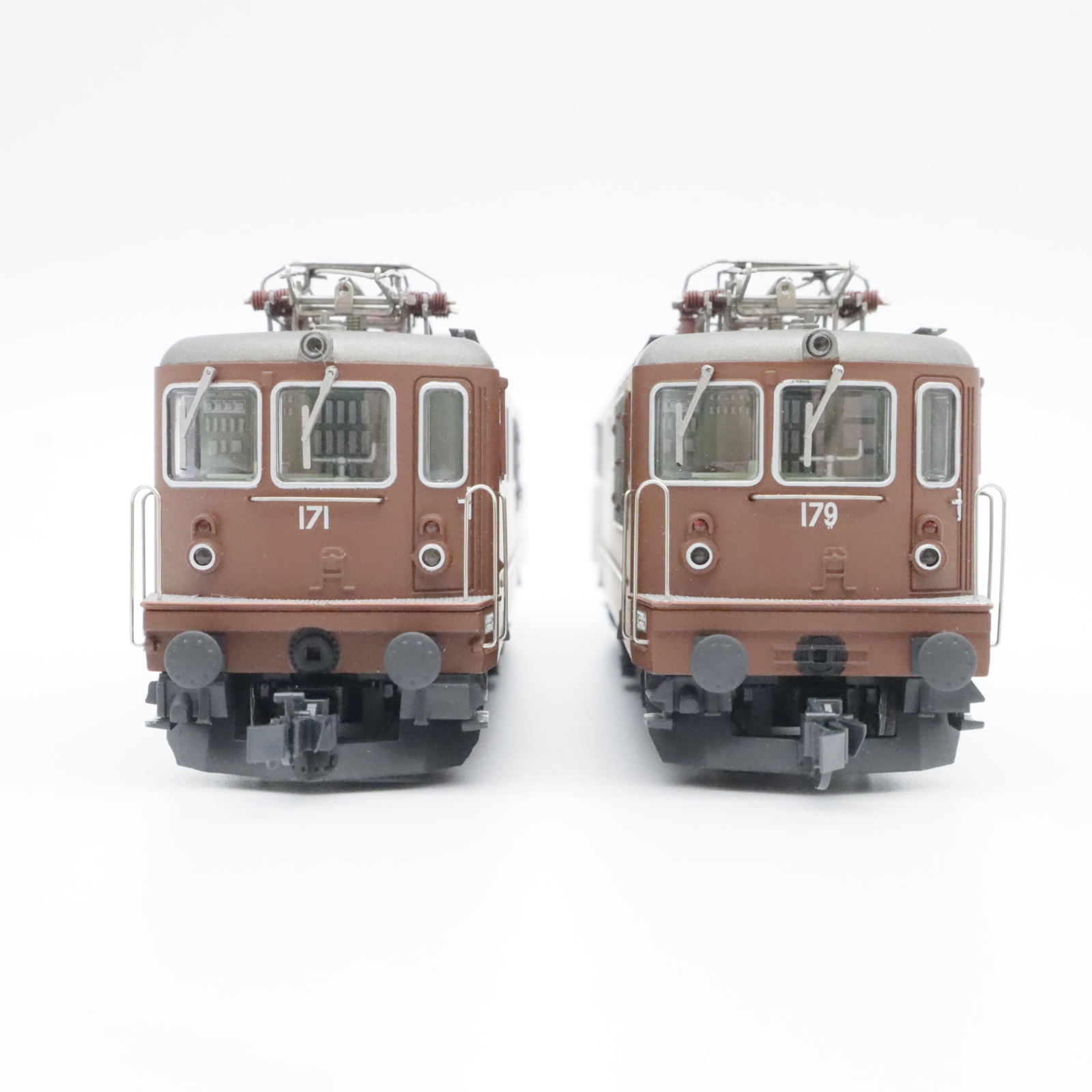 Rivarossi HR2100 (6) Rivarossi HR2100 SBB Re 4/4 Doppeltraktion – Bild 6