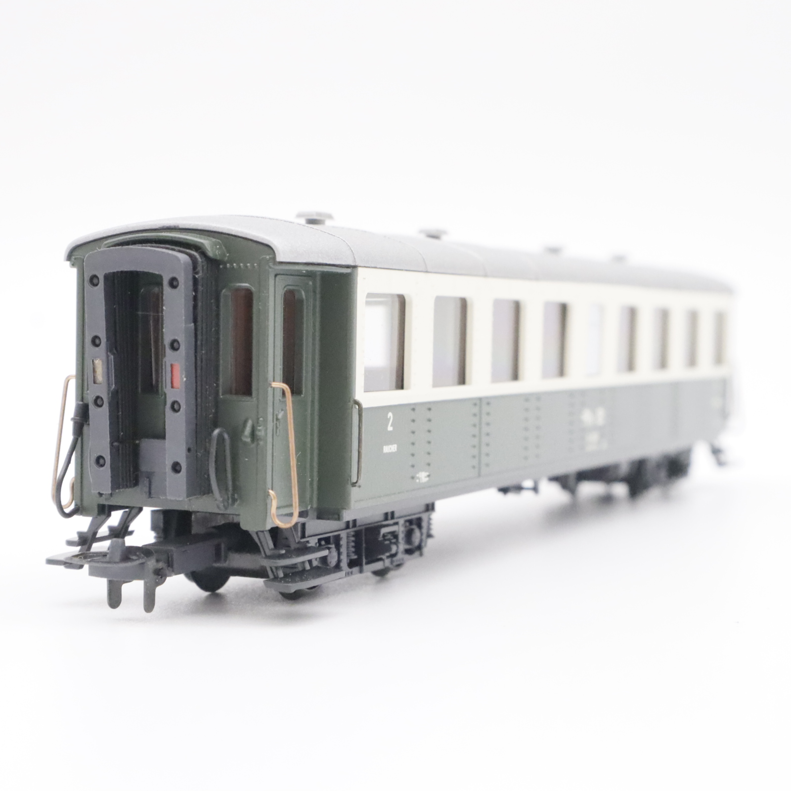 STL Models 2202-7 (1) Personenwagen Spur H0m