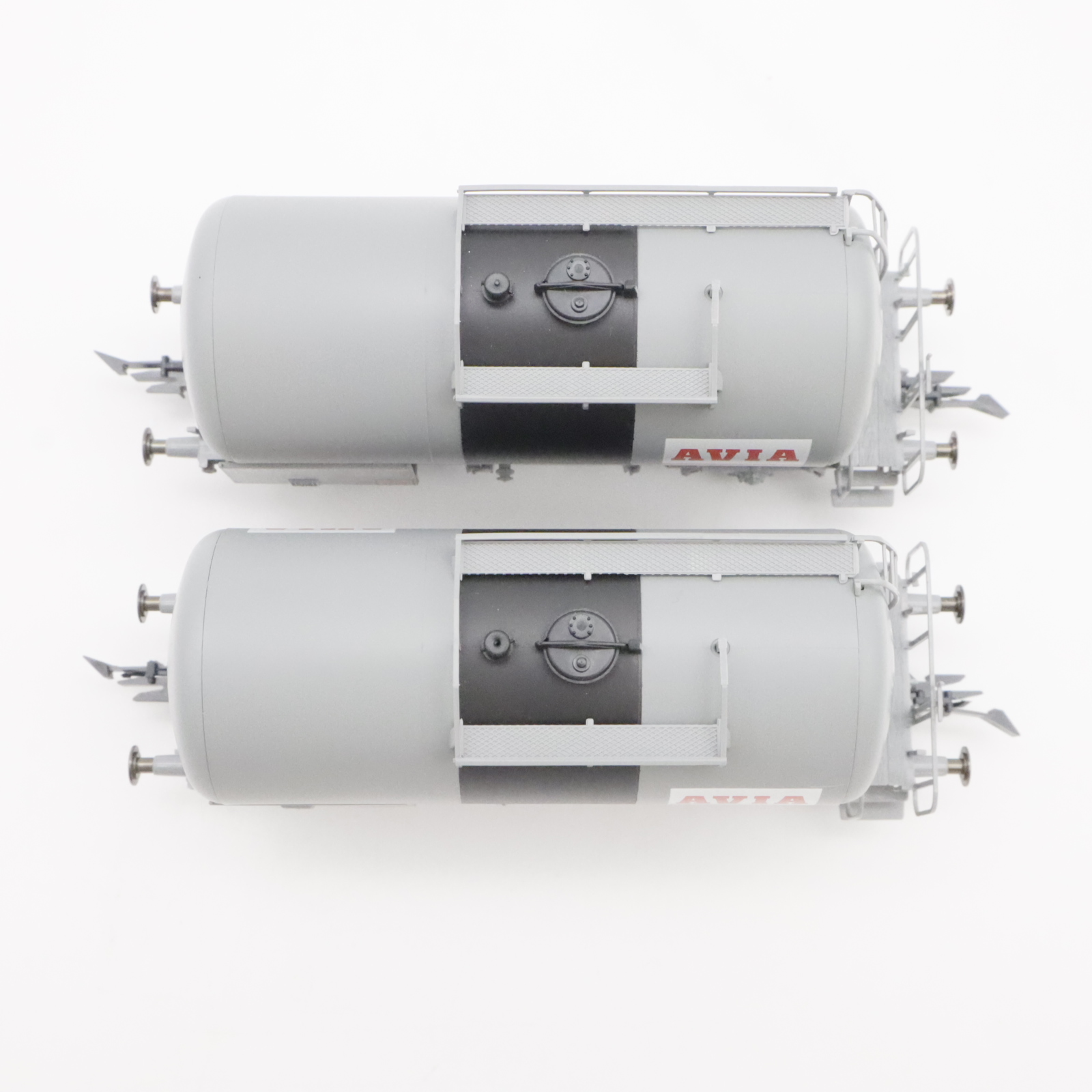 Roco 44086 (6) Roco 44086 SBB Kesselwagen "AVIA" – Bild 6