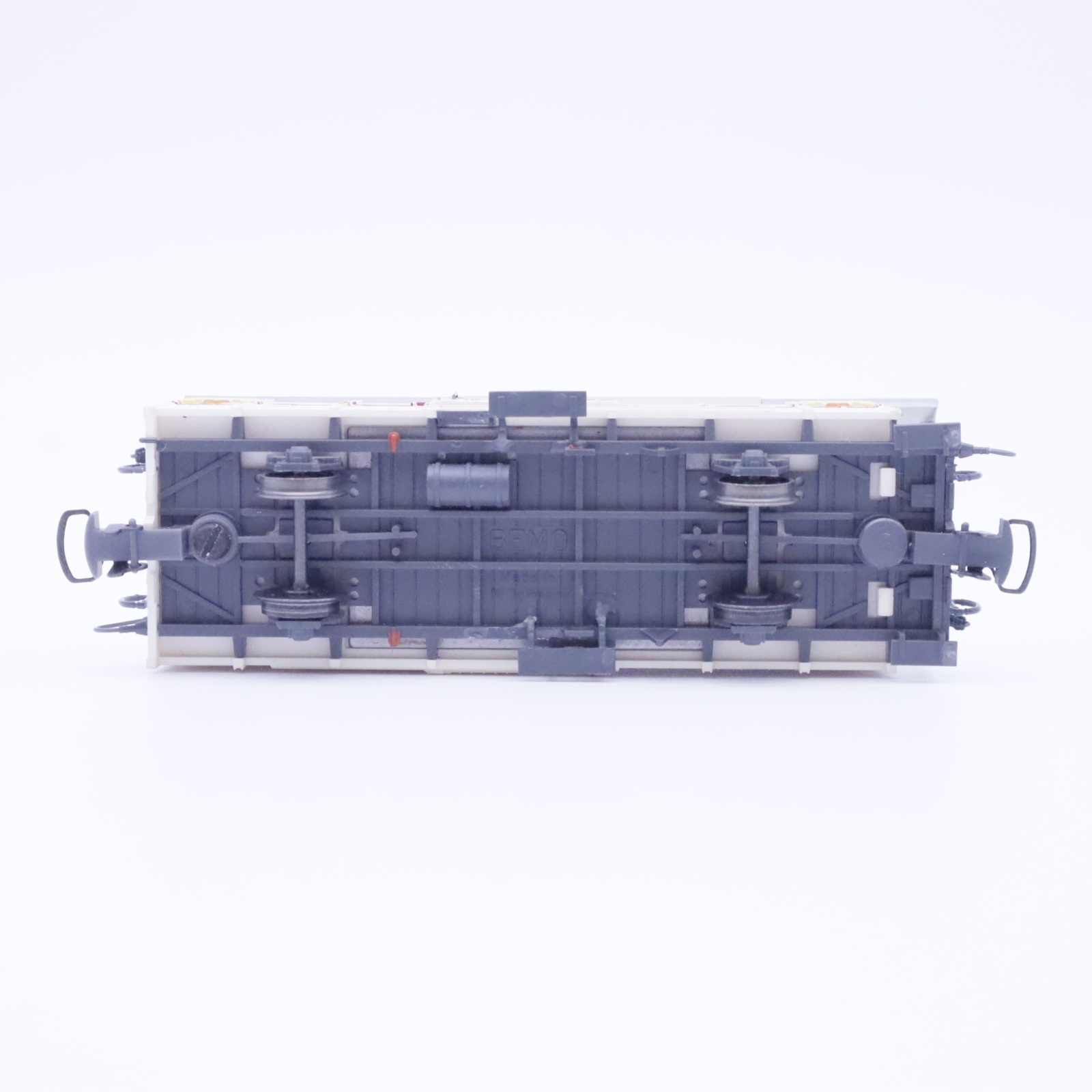 Bemo 2283 121 (6) Bemo 2283 121 Güterwagen m. Korbbogd. "Valentin" – Bild 6