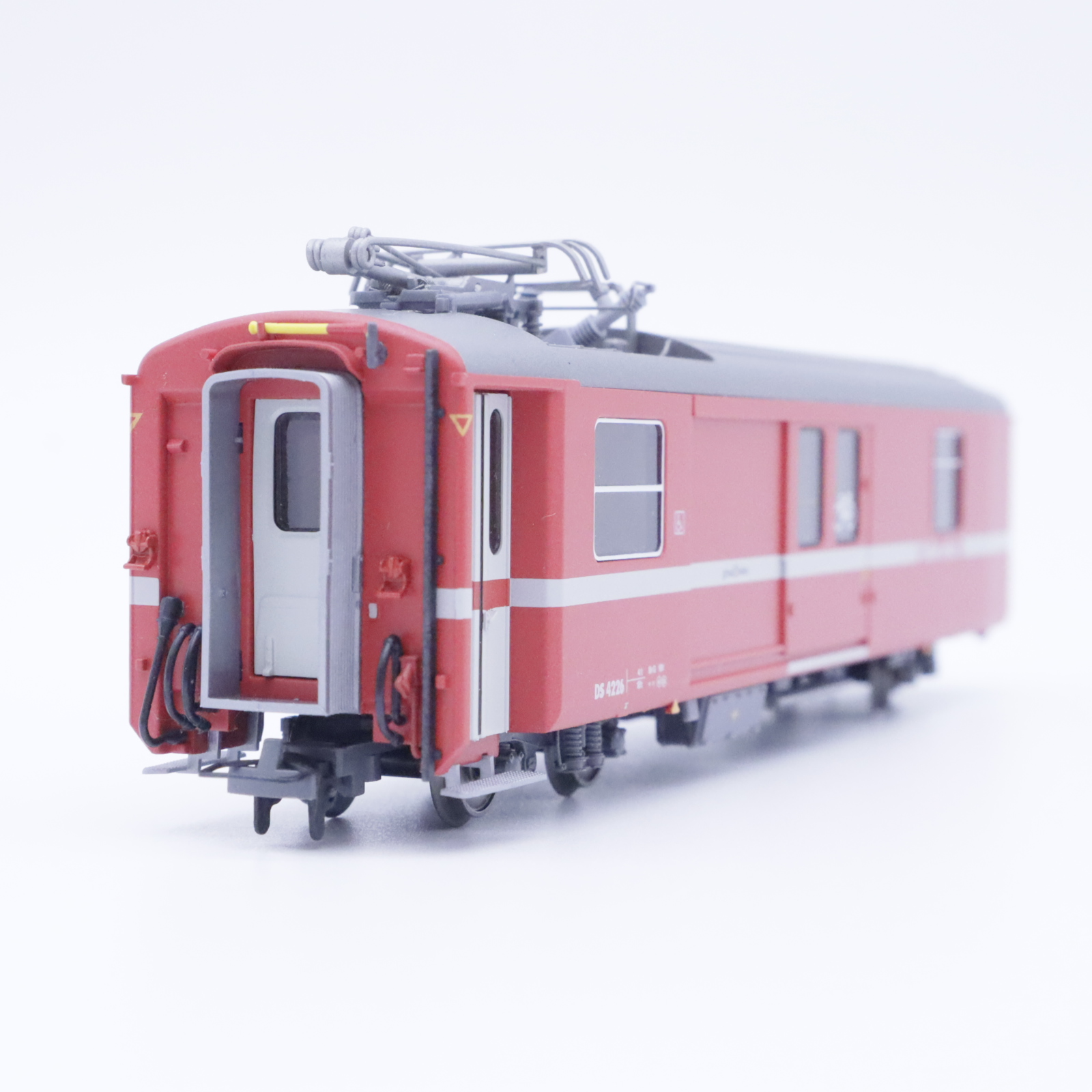 Bemo 3270 176 (3) Bemo 3270 176 RhB DS 4226 Gepäckwagen – Bild 3