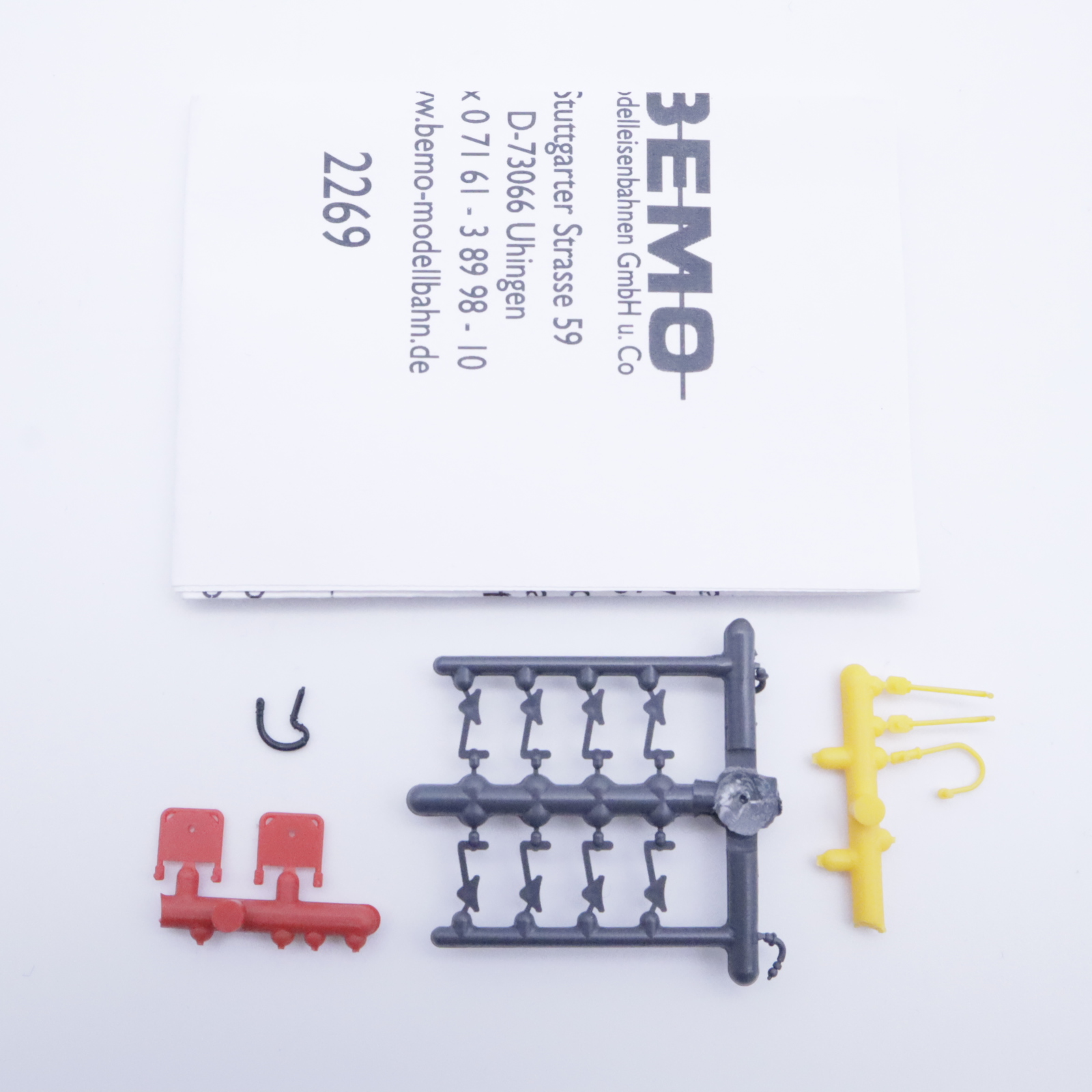 Bemo 2269 169 (7) Bemo 2269 169 RhB Volg Y11601 Lavin magenta – Bild 7