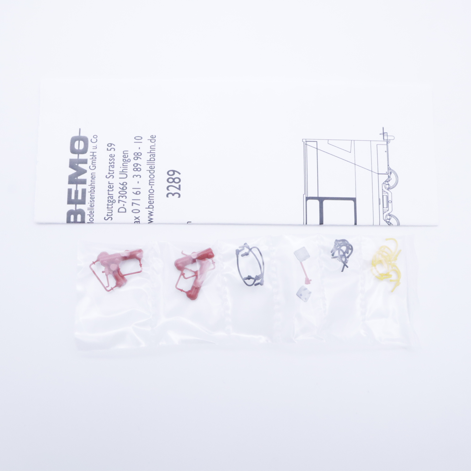 Bemo 3289 123 (7) Bemo 3289 123 RhB Bp 2533 Panoramawagen GEX – Bild 7