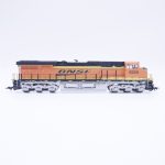 Märklin 38446 BNSF Typ GE ES44AC mit Sound – Bild 4